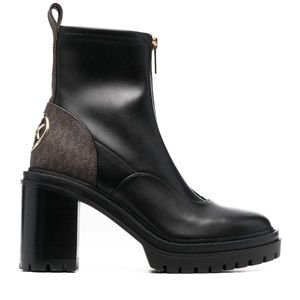 Michael Kors Leather boots
